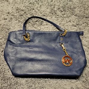 Michael Kors Jet Set Tote